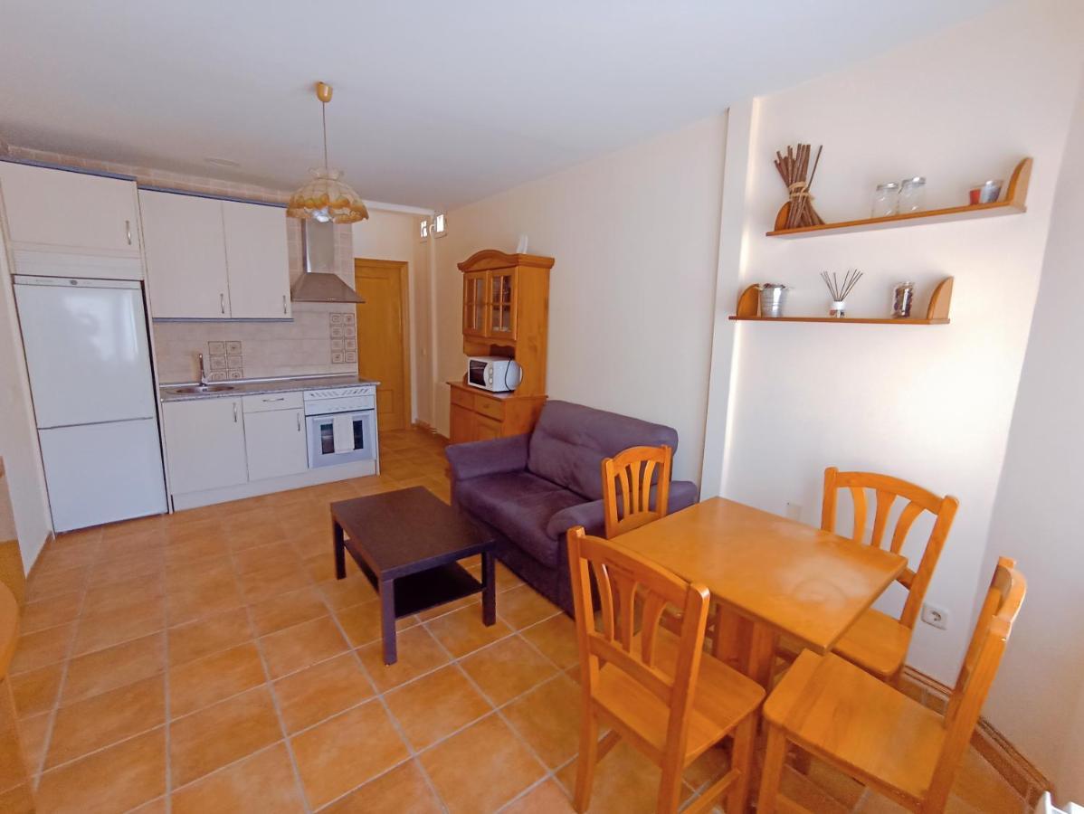 El Rincon Del Sanabres, Hermana Menor, Petfriendly Rascafria Exterior photo
